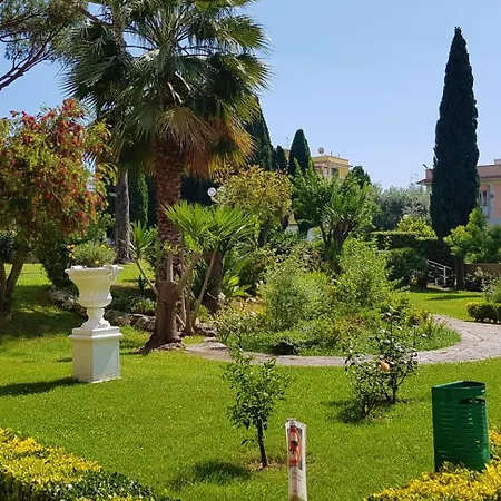 Διαμέρισμα Oasis *