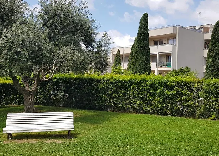 Apartment Oasis